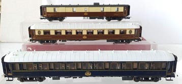 Rivarossi H0 - 2565/2591/2593 - Modeltrein personenwagonset, Hobby en Vrije tijd, Nieuw