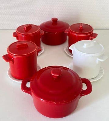 Style Le Creuset - Braadpan (10) - Keramiek, Emaille