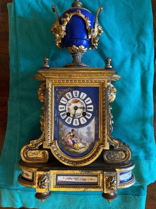 Pendule de cheminée - Antique - Bronze doré - 1850-1900, Antiquités & Art, Antiquités | Horloges