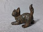 Pierre Chenet (XX-XXI) - sculptuur, Le Chat Joueur - 7.8 cm