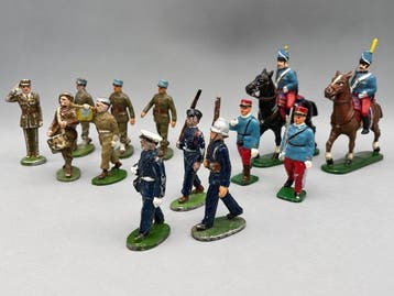. - Speelgoed figuur Verzameling van 13 vintage tinnen, Nieuw
