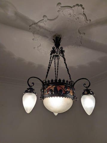 Lustre - Fer - Liberté