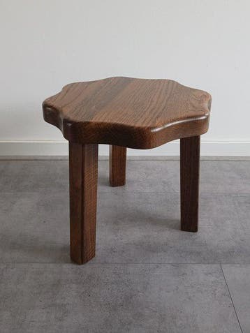 Bijzettafel - Eik - Bijzettafeltje met het blaf in de vorm, Antiek en Kunst