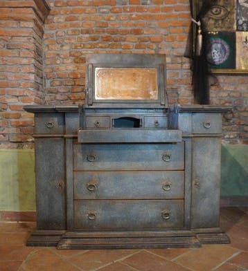 Commode - Bois polychrome