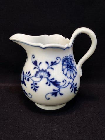Meissen - Melkkan (2) - 2er Set antikes Sahnekännchen und, Antiek en Kunst