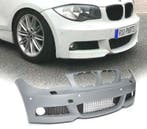 PARE-CHOCS FRONTAL BMW E81 E82 E87 E88 04-13 LOOK M PDC, Autos : Pièces & Accessoires, Verzenden, Neuf