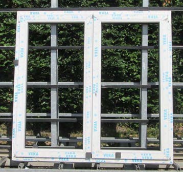 pvc raam , chassis van 157 x 151  wit / mahonie, Bricolage & Construction, Châssis & Portes coulissantes, Ophalen of Verzenden