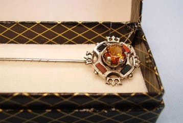 Zonder minimumprijs - Broche Zilver - 3.40ct. tw. Citrien -