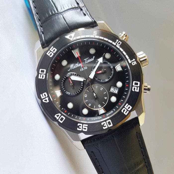 Mathey-Tissot - Chronograph - Swiss Made - Sapphire - Super, Handtassen en Accessoires, Horloges | Heren