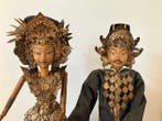 Javaanse Wayang Golek poppen – Handgesneden hout & batik -
