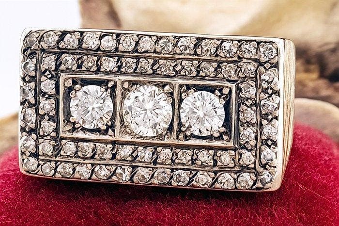Bague - 18 carats Or jaune Diamant (Naturelle), Bijoux, Sacs & Beauté, Bagues