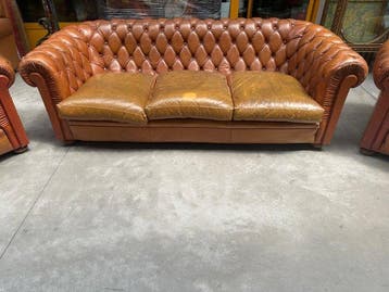Sofa (3) - Chesterfield - Leder, Hout, Antiek en Kunst