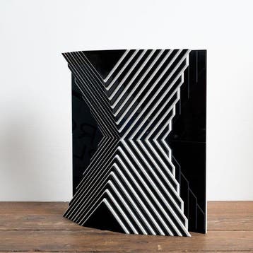 Gio Schiano - sculptuur, LIMITED EDITION - Corner Custom -