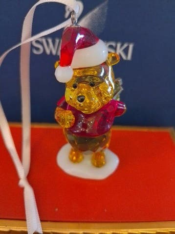 Swarovski - Beeldje - Winnie the Pooh - Christmas Ornament -