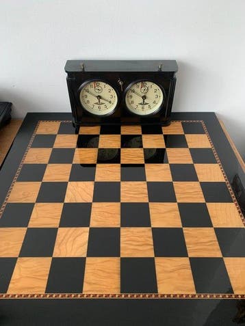 Jeu déchecs - Échiquier haut de gamme 55 cm en loupe