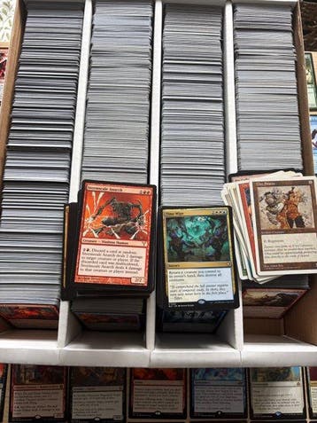 300 mythics, rares en foils - 4000 Mixed collection - Magic:, Hobby & Loisirs créatifs