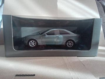 Mercedes 1:18 - Modelauto - Mercedes-Benz CLK-Klasse Coupé