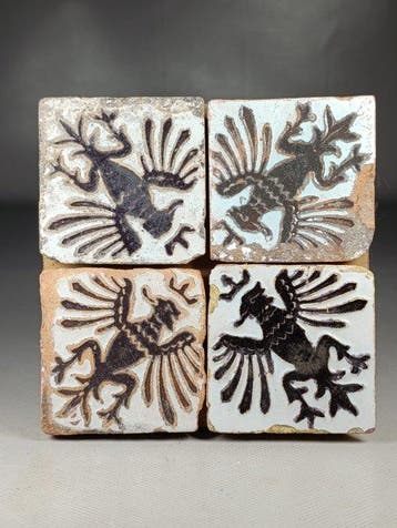 Tegel (4) - Heraldiek (gekroonde adelaars) - Renaissance /