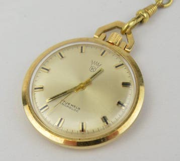 K - 17 Jewels Swiss Made mechanical pocket watch with chain