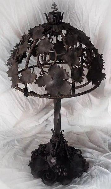 Lamp - Smeedijzer - Lamp van ijzer in Liberty-stijl, Antiek en Kunst