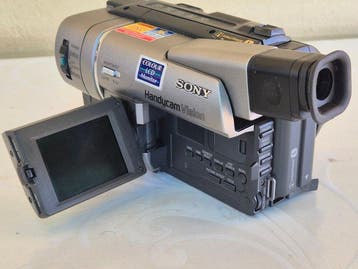 Sony CCD-TRV37E Video8 camera