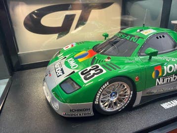 GT Spirit 1:18 - Voiture de course miniature - Nissan R390