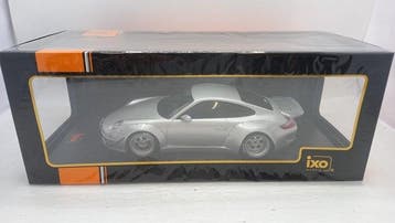 IXO 1:18 - Modelauto - Porsche RWB 997 - (cod.O34), Nieuw