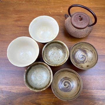 Miniatuur Nanbu Tekki gietijzeren Tetsubin-theepot en 6