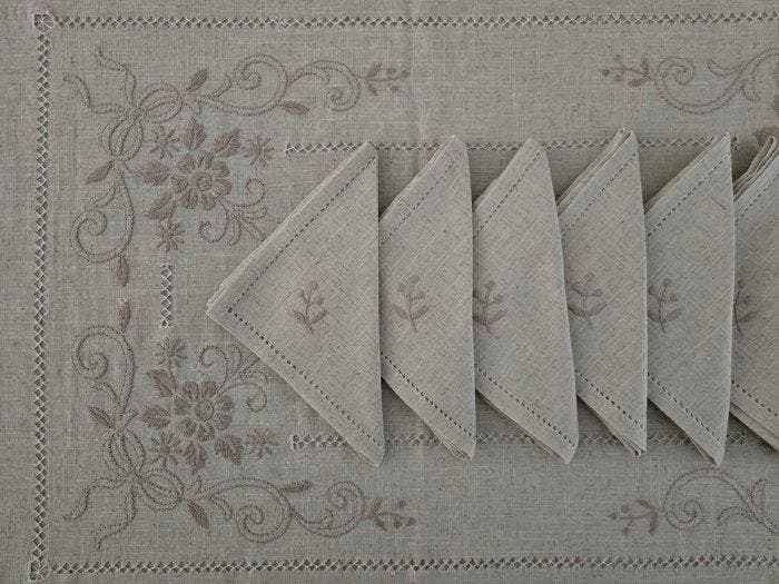 Tovaglia in canapa di lino con ricamo a mano 12 posti, Antiek en Kunst, Antiek | Tapijten, Tafelkleden en Textiel