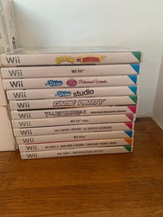 Nintendo - Wii - Wii console + 12 games - Videogameconsole +, Games en Spelcomputers, Spelcomputers | Overige Accessoires