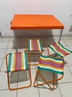 Table (5) - Plastique, Acier, Métal, Textile - Table pliante