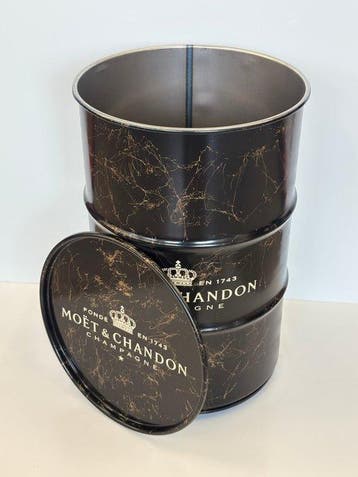 Rob VanMore - Barrel Moët & Chandon