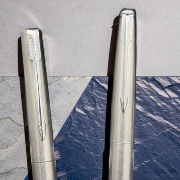 Parker - Lote 8: 4 plumas estilográficas y 1 roller - Vulpen