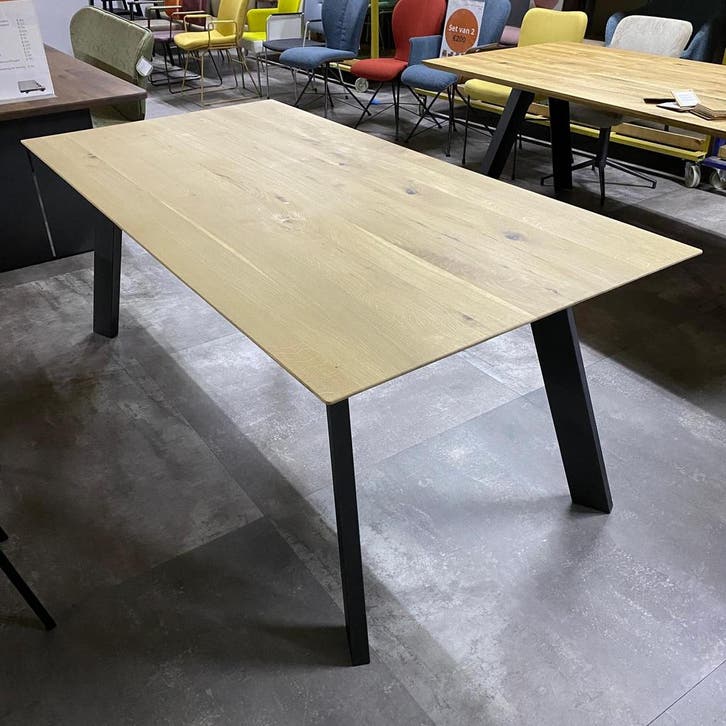 bert plantagie Eettafel Table Talk - Ongebruikt, Huis en Inrichting, Tafels | Eettafels, Zo goed als nieuw, 200 cm of meer, Eikenhout