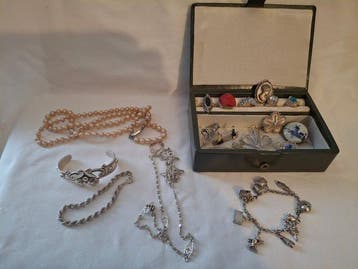 Argent - Collier - Lot de bijoux en argent