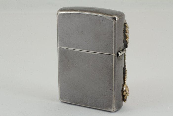 Zippo - Harley-Davidson Eagle Emblem - Zakaansteker - metaal, Verzamelen, Rookartikelen, Aanstekers en Luciferdoosjes