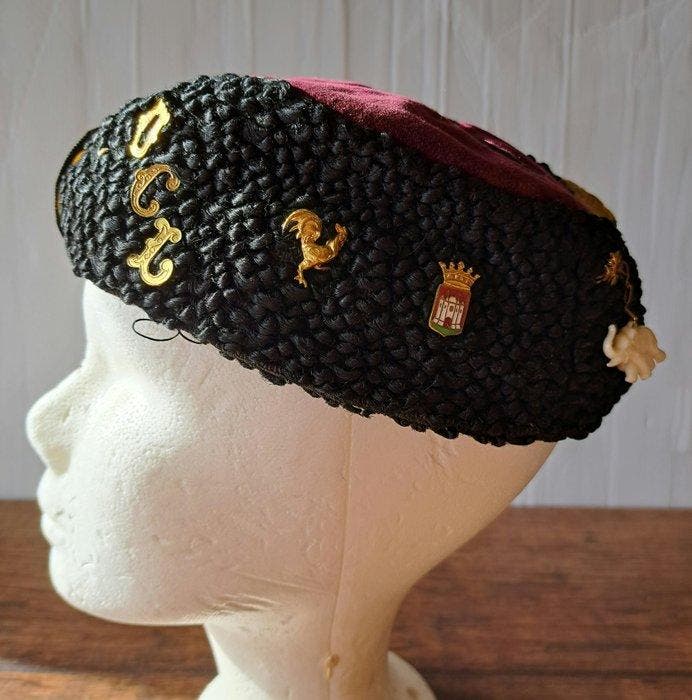 Collectie van memorabilia - Petje af - San Michele Leuven, Antiquités & Art, Antiquités | Jouets