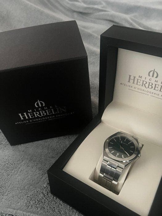 Michel Herbelin - Cap Camarat - Sans prix de réserve -, Handtassen en Accessoires, Horloges | Heren