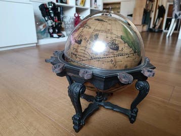 Tabletop globe - fabriqué en Italie - 1960-1970