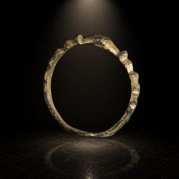 Médiéval Bronze Anneau médiéval en bronze doré · bande
