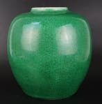 Een grote Chinese porseleinen gemberpot met krakelglazuur in, Antiek en Kunst