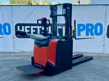Toyota SPE120L hh 235 cm (2017) met double stock + freelift, 1000 tot 2000 kg, Elektrisch, Stapelaar, Toyota