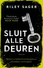Sluit alle deuren 9789026352751 Riley Sager, Boeken, Thrillers, Verzenden, Gelezen, Riley Sager