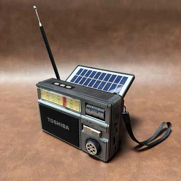 Toshiba - JFK3866W Radio