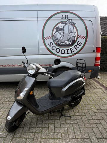 ScooterA-klasse (Geen Rijbewijs Nodig!), Zo goed als nieuw, Klasse A (25 km/u), Benzine