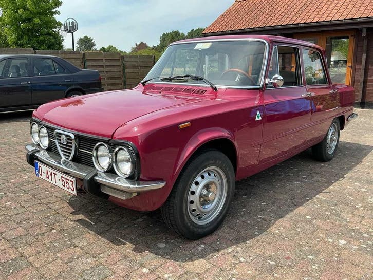 Online veiling - Alfo Romeo Nuova Super 1300 Oldtimer, Auto's, Oldtimers, Ophalen