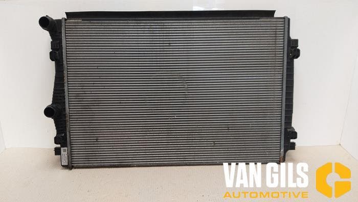Radiateur Volkswagen Golf O234607, Auto-onderdelen, Airco en Verwarming