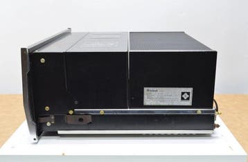 McIntosh - MC 2105 Solid state eindversterker, Nieuw