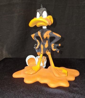 Warner Bros / Looney Tunes - Figurine - Daffy Duck Painting