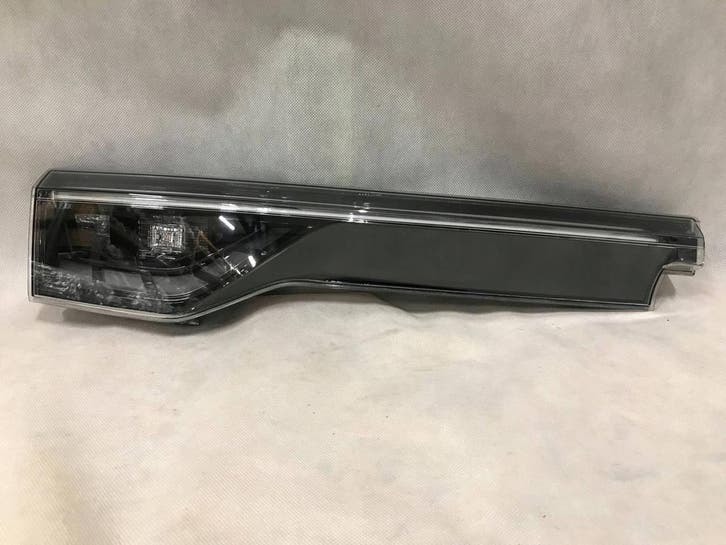 Honda HR-V III 2021-2024 achterlicht links binnen LED, Autos : Pièces & Accessoires, Éclairage, Envoi